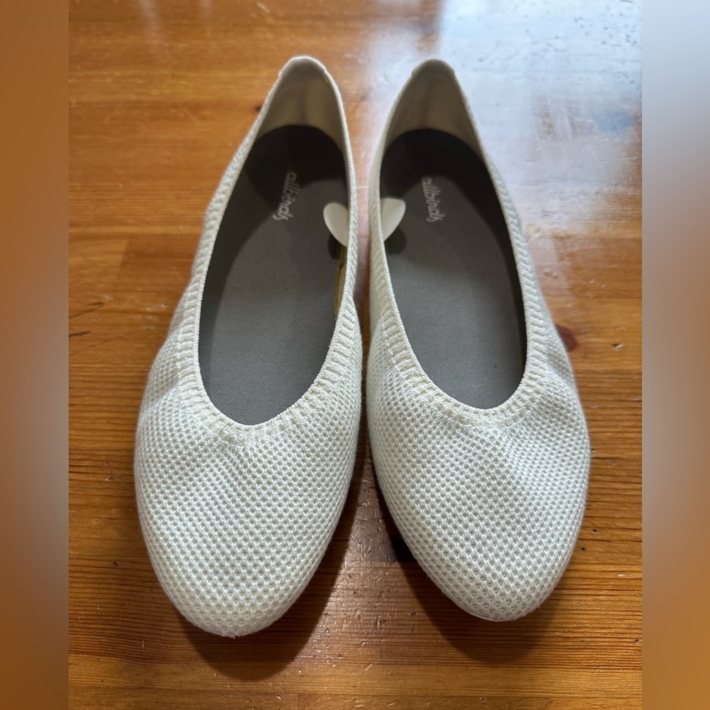 Allbirds Tree Breezer Natural white women’s  size 9